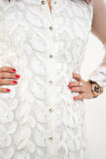 ഗാലറി വ്യൂവറിലേക്ക് ചിത്രം ലോഡ് ചെയ്യുക, The Munira Flora Dress
