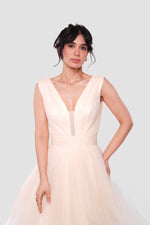 Load image into Gallery viewer, Yara Ivory Cream Tulle Maxi Dress