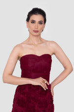 Load image into Gallery viewer, Rosabelle Strapless Rose Textured Gown In Burgundy