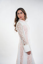 ഗാലറി വ്യൂവറിലേക്ക് ചിത്രം ലോഡ് ചെയ്യുക, Amaya elegant contrasted lace high- neck with full sleeves maxi dress
