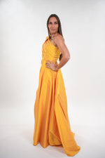 ഗാലറി വ്യൂവറിലേക്ക് ചിത്രം ലോഡ് ചെയ്യുക, Cordelia tafetta asymmetrical shoulder strap trail sleeveless maxi dress