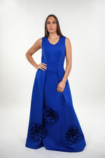 ഗാലറി വ്യൂവറിലേക്ക് ചിത്രം ലോഡ് ചെയ്യുക, Nicholette box pleated sleeveless maxi dress with ruffle flower details