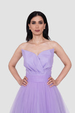 ഗാലറി വ്യൂവറിലേക്ക് ചിത്രം ലോഡ് ചെയ്യുക, Liliane Lilac Tulle Strapless Gown

