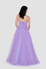 ഗാലറി വ്യൂവറിലേക്ക് ചിത്രം ലോഡ് ചെയ്യുക, Liliane Lilac Tulle Strapless Gown
