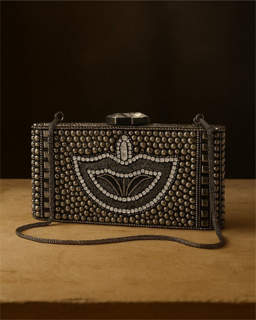 The Onyx Stud Clutch